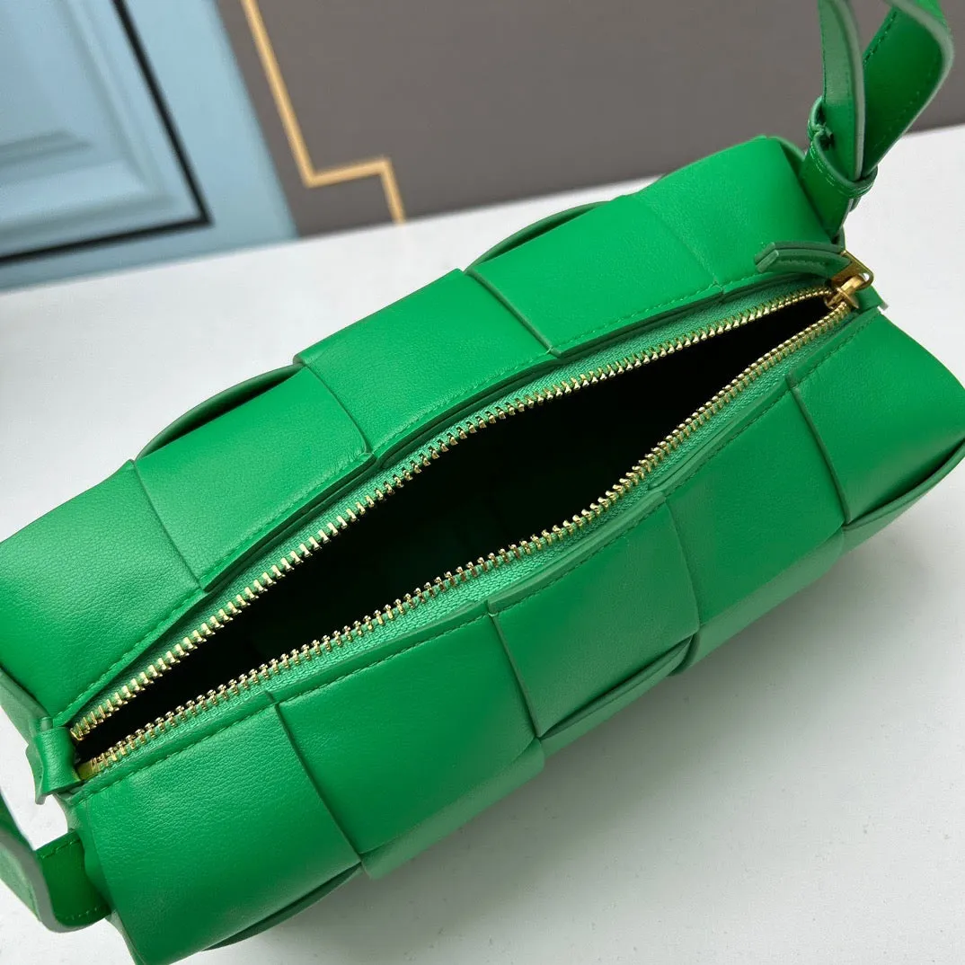 BV048 Small  Brick Cassette / 9.6x4.1x3.9inch