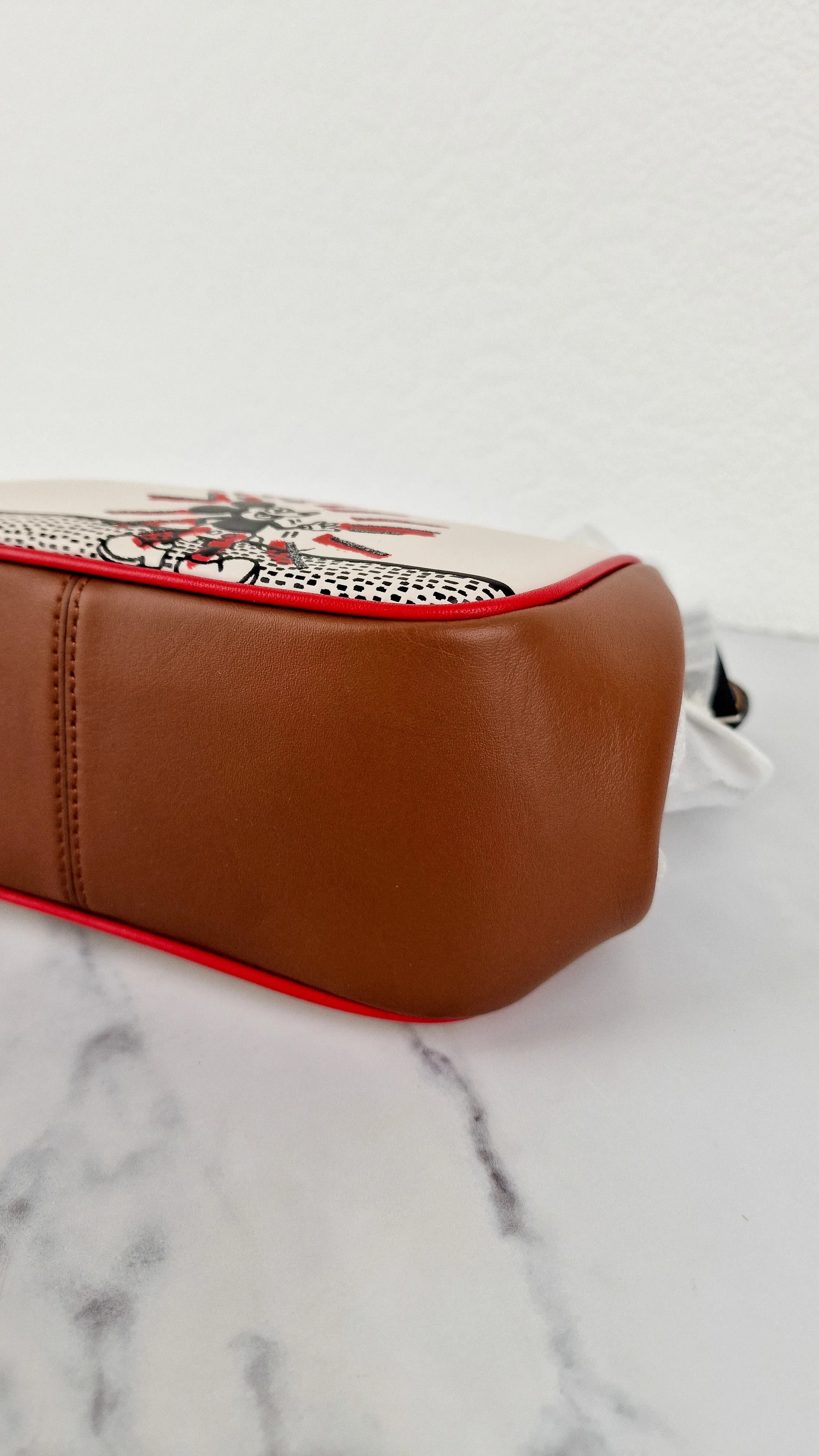 Disney x Coach x Keith Haring Mickey Mouse Kisslock Bag in Smooth Leather With Mickey Mouse and Spaceship Pop Art Crossbody Bag Handbag - Coach 4719